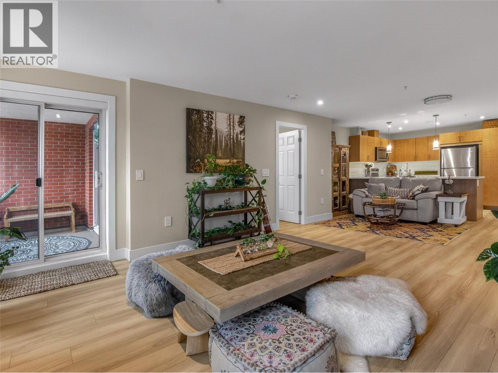 Picture for Unit #508, 3362 Skaha Lake  Road