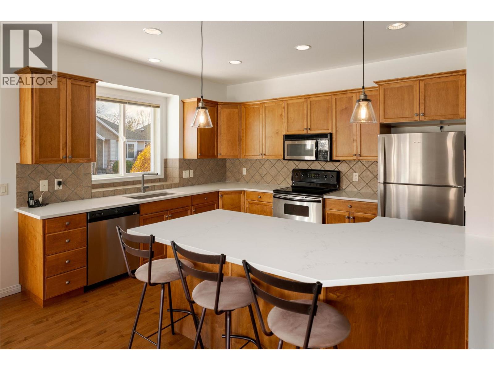 Picture for Unit #215, 665 Cook  Road