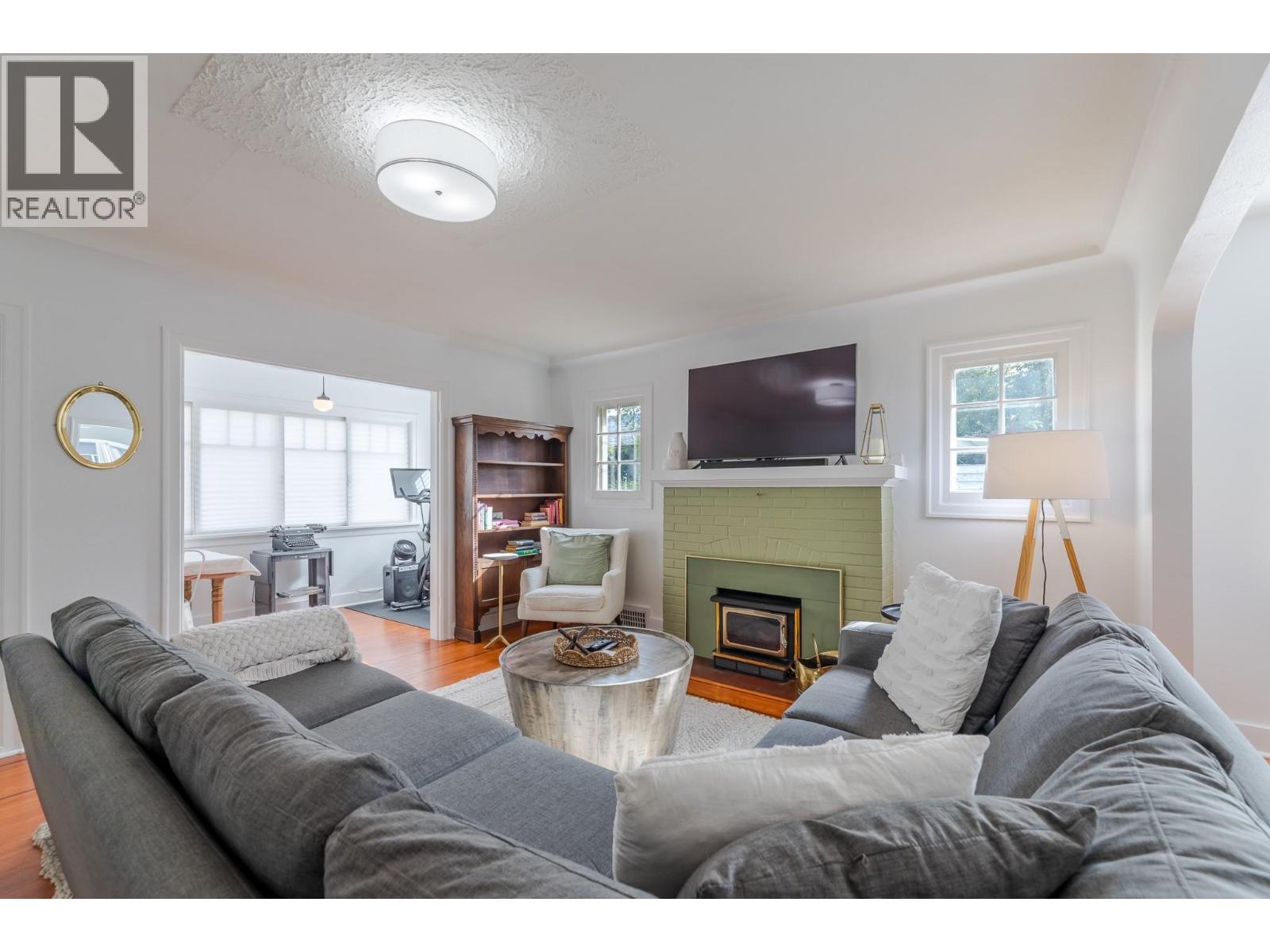 Picture for 1027 Government  Street