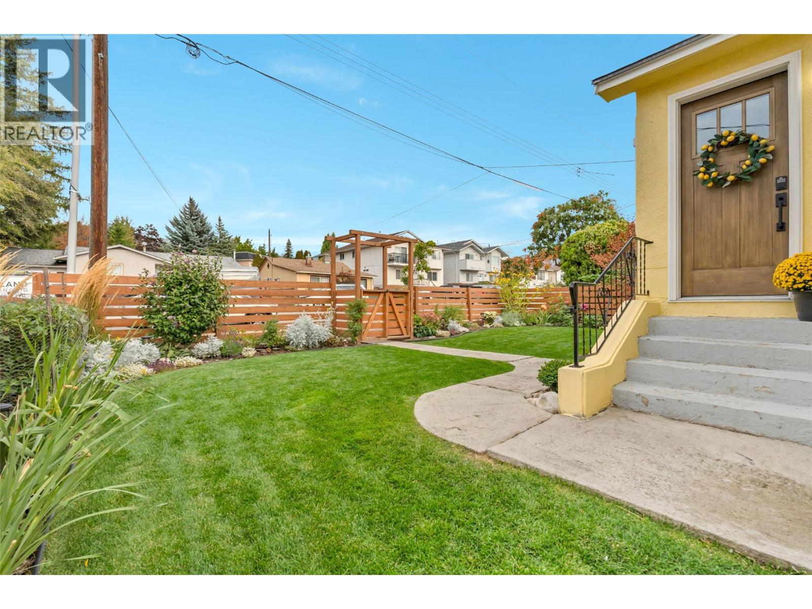 Picture for 551 Burns Street  Street