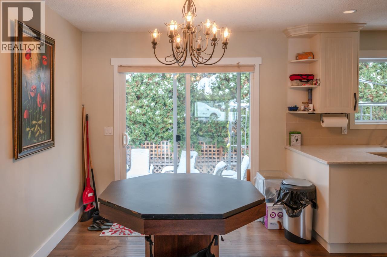 Picture for 668 TOZER  Avenue