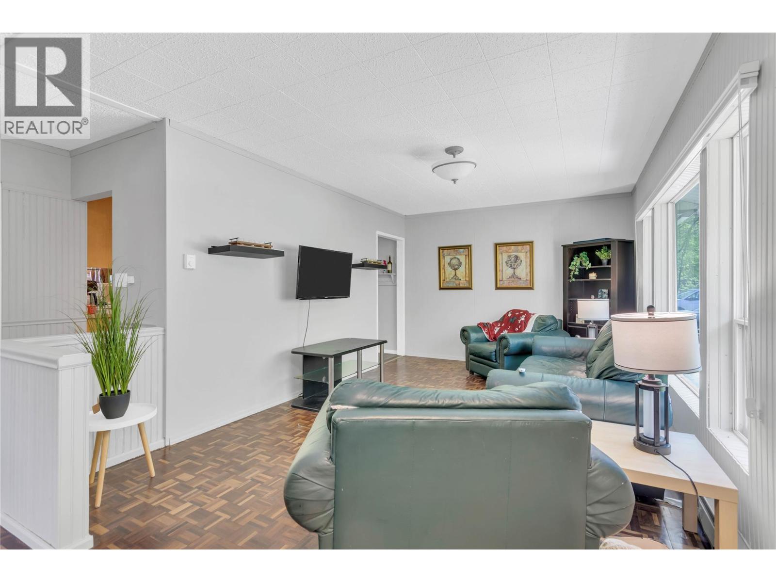 Picture for 365 Clifton  Road