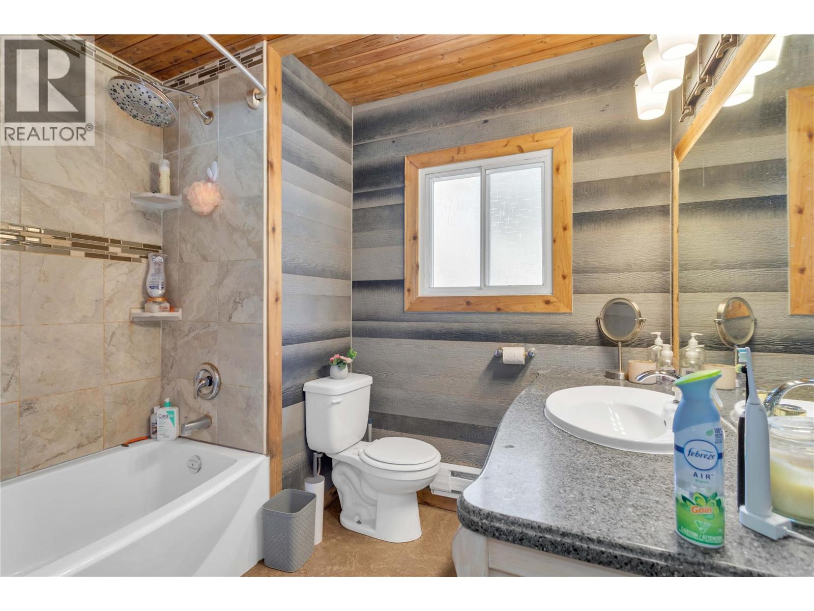 Picture for 365 Clifton  Road