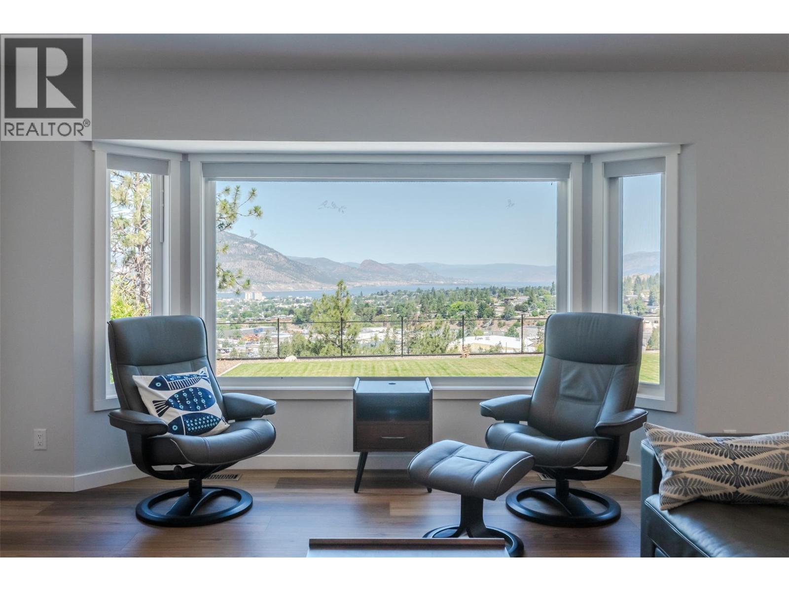 Picture for 153 WESTVIEW  Drive