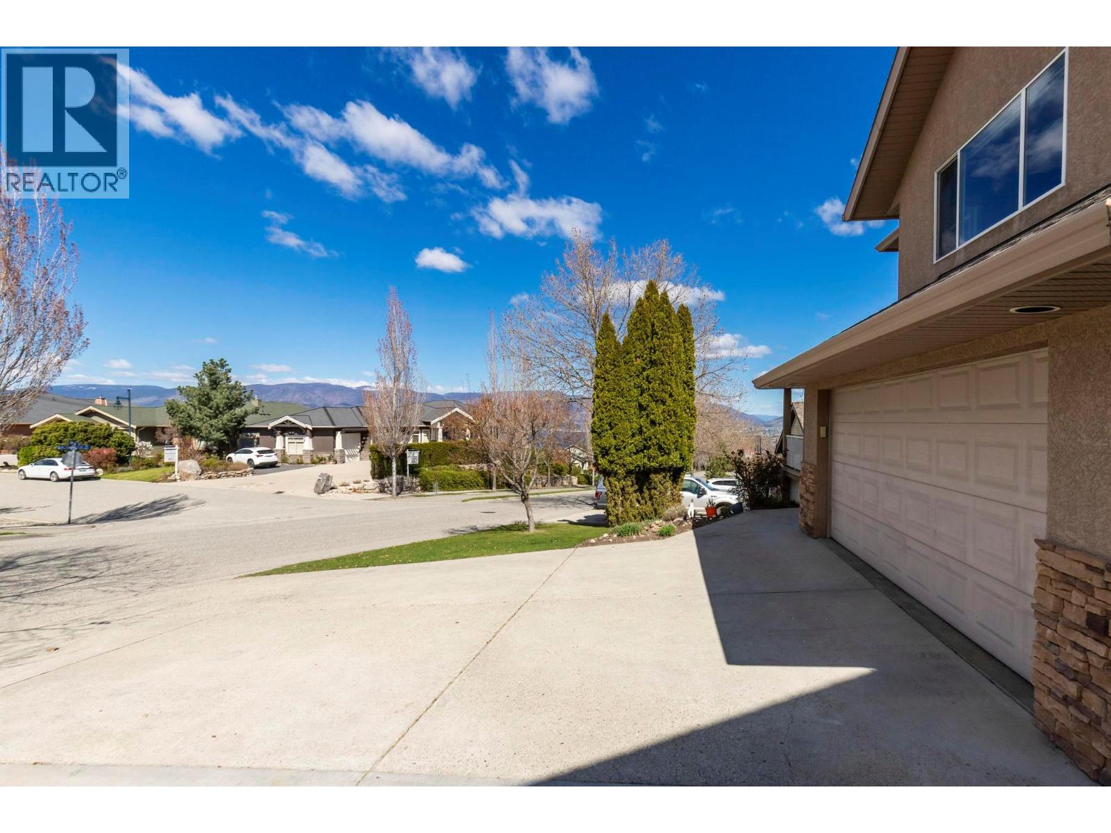 Picture for 4945 South Ridge  Drive