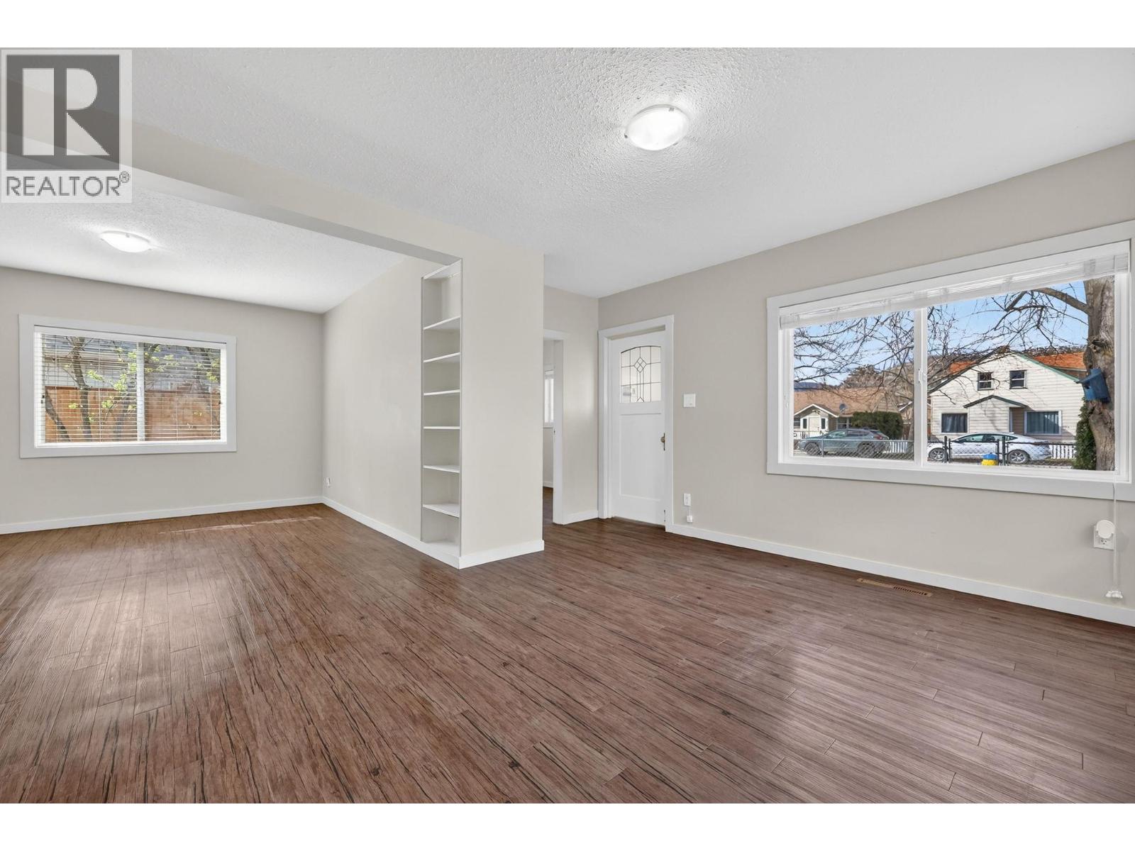 Picture for 991 Coronation  Avenue