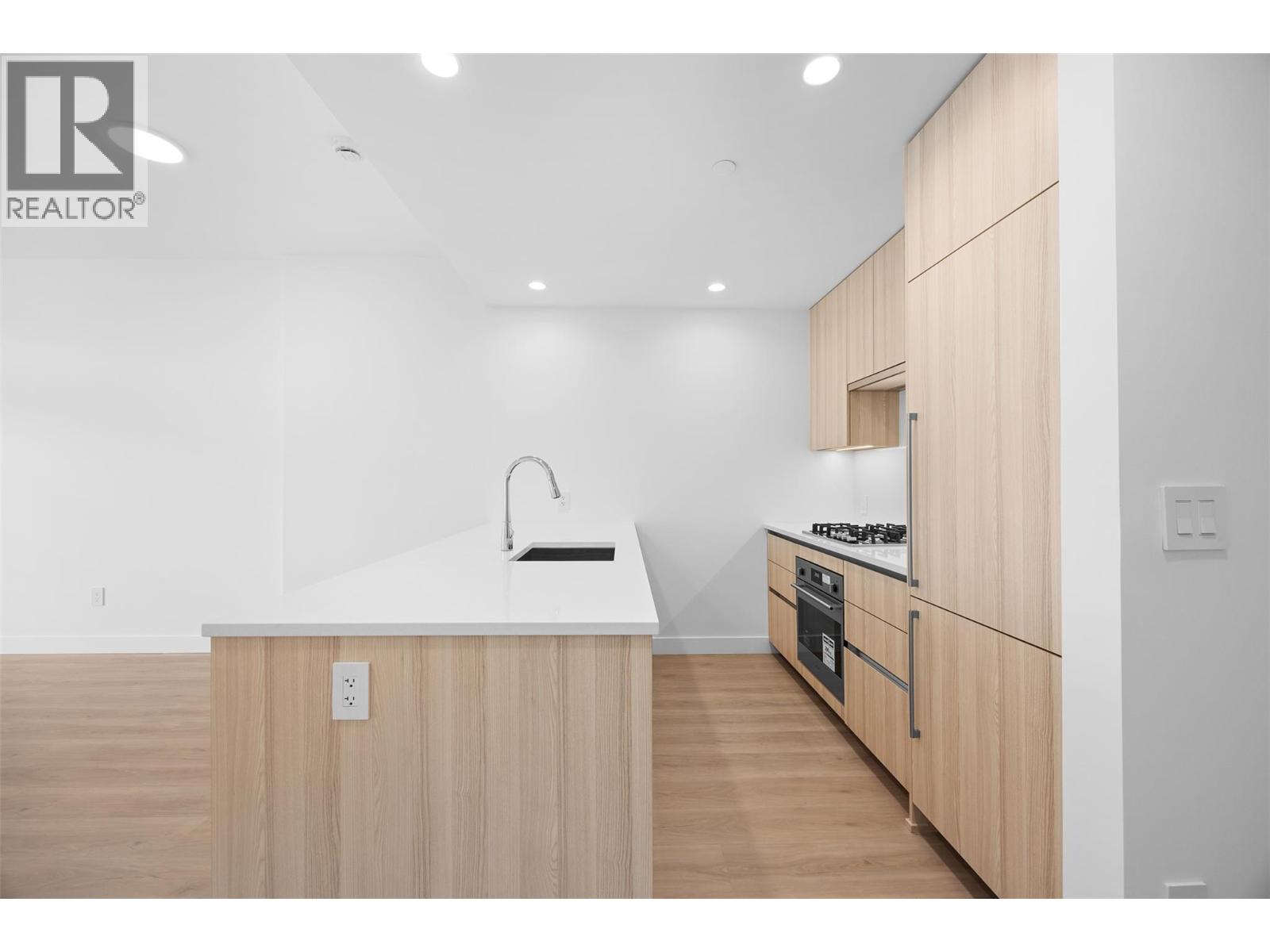 Picture for Unit #1403, 238 Leon  Avenue