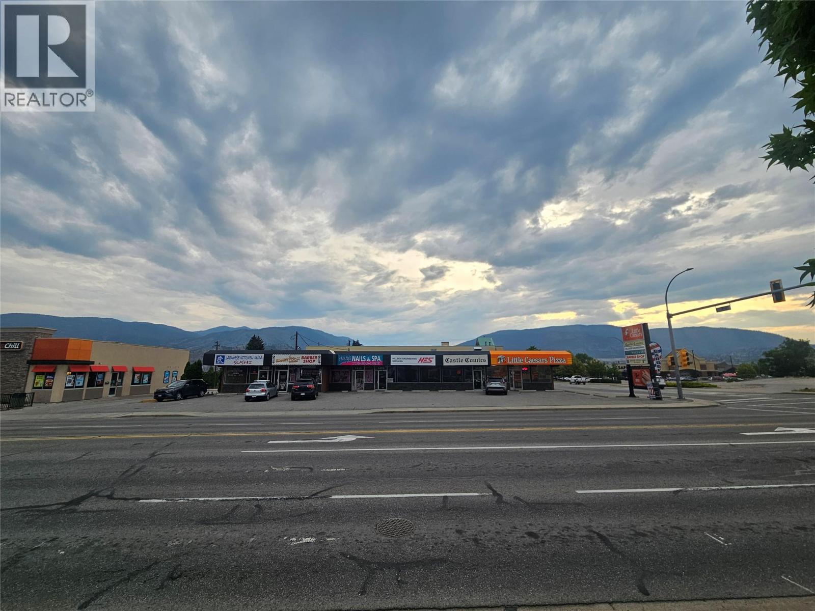 Picture for 1413 Main  Street