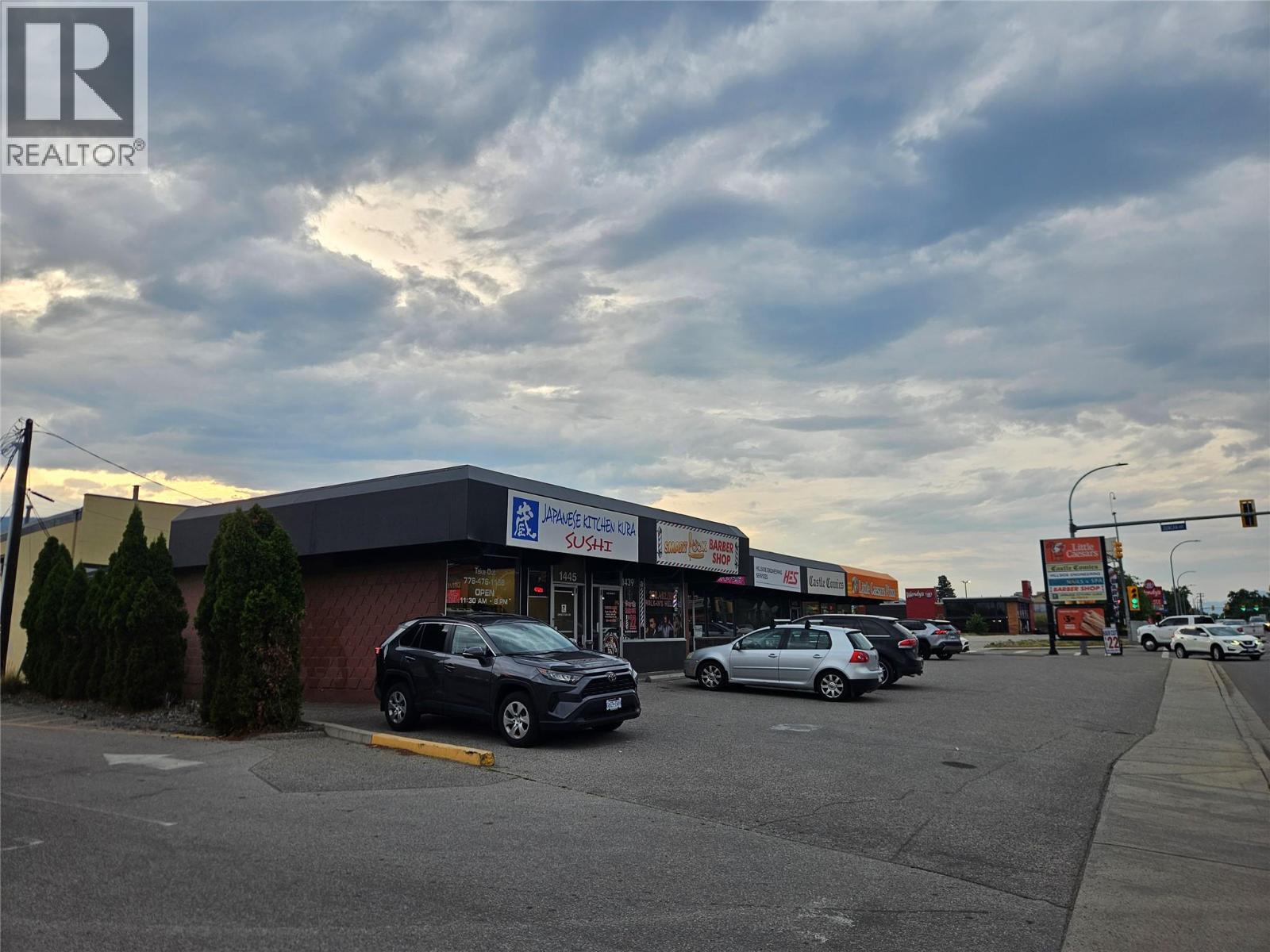 Picture for 1413 Main  Street