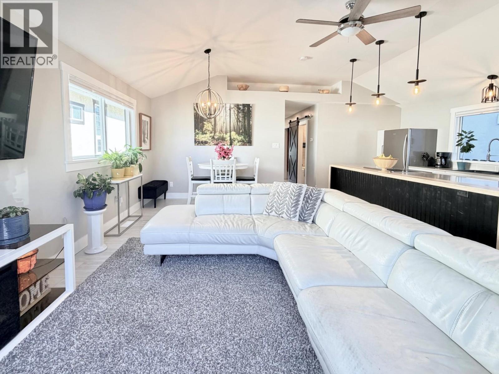 Picture for 448 Caribou  Street