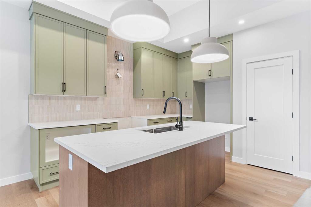 Picture for 4924 Beardsley Avenue 