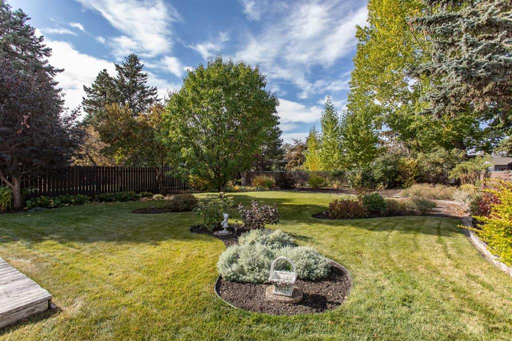 Picture for 146 Welton Crescent  https://www.cirrealty.ca/reb/cara/0/A2263910_29.jpg