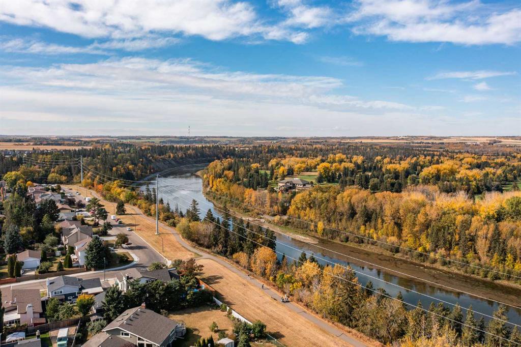 Picture for 146 Welton Crescent  https://www.cirrealty.ca/reb/cara/0/A2263910_34.jpg