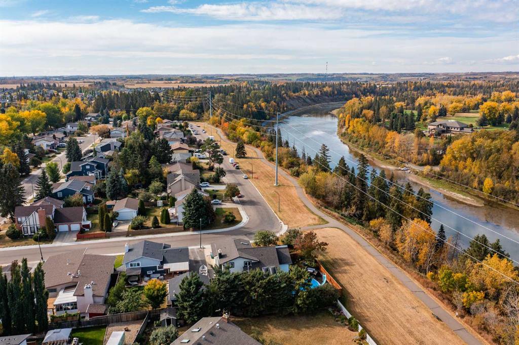 Picture for 146 Welton Crescent  https://www.cirrealty.ca/reb/cara/0/A2263910_43.jpg