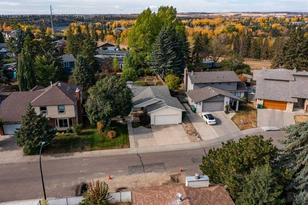 Picture for 146 Welton Crescent  https://www.cirrealty.ca/reb/cara/0/A2263910_44.jpg