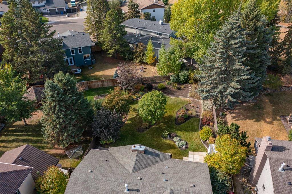 Picture for 146 Welton Crescent  https://www.cirrealty.ca/reb/cara/0/A2263910_45.jpg