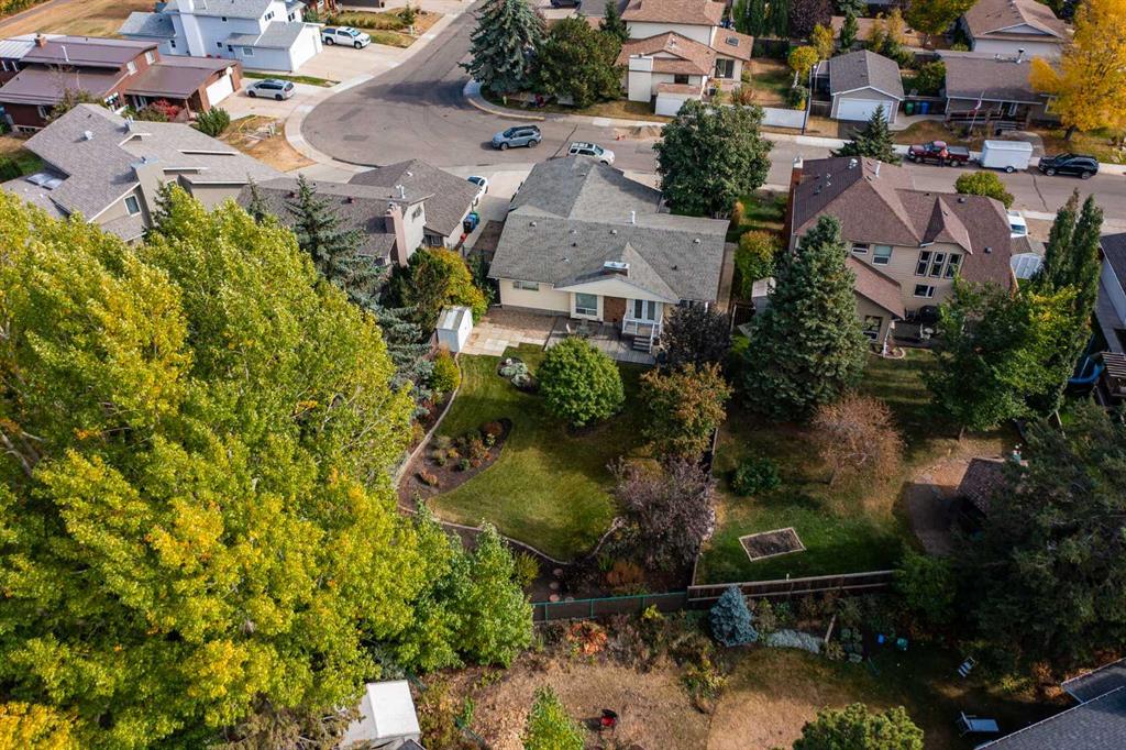 Picture for 146 Welton Crescent  https://www.cirrealty.ca/reb/cara/0/A2263910_47.jpg