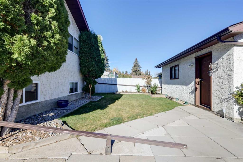 Picture for 55 Mclevin Crescent  https://www.cirrealty.ca/reb/cara/0/A2264820_37.jpg