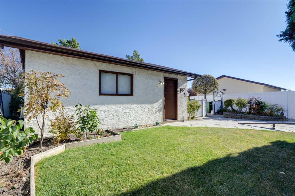 Picture for 55 Mclevin Crescent  https://www.cirrealty.ca/reb/cara/0/A2264820_38.jpg