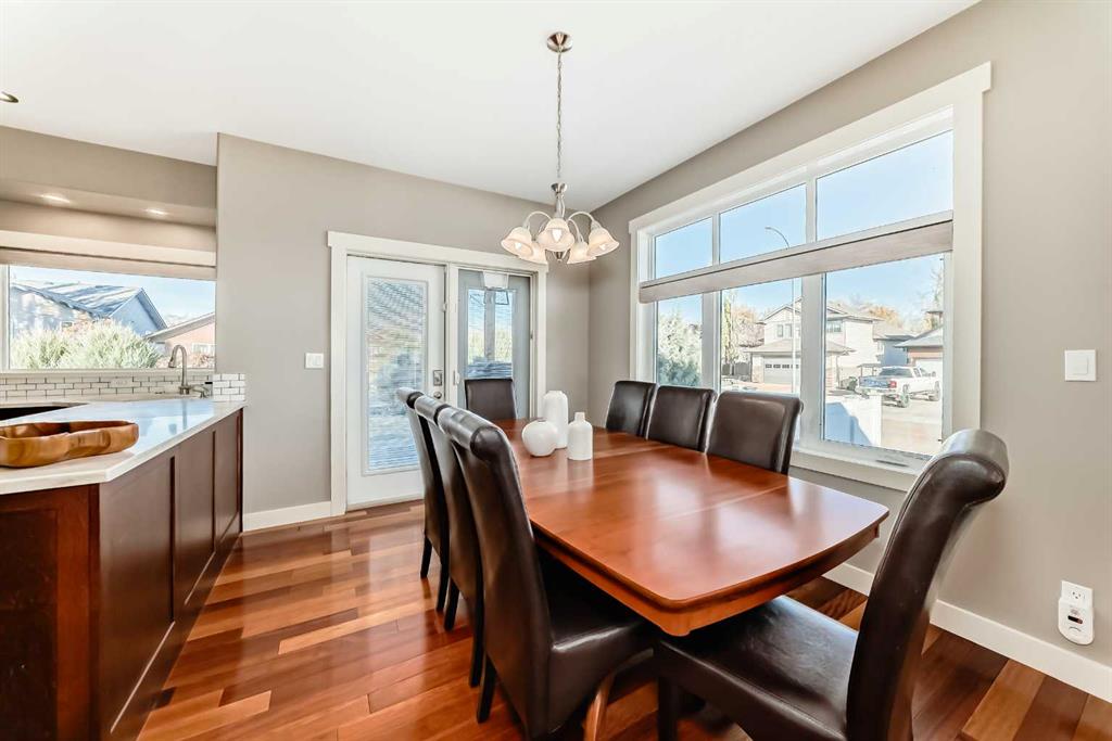 Picture for 35 Aspen Heights Way   https://www.cirrealty.ca/reb/cara/0/A2266660_11.jpg