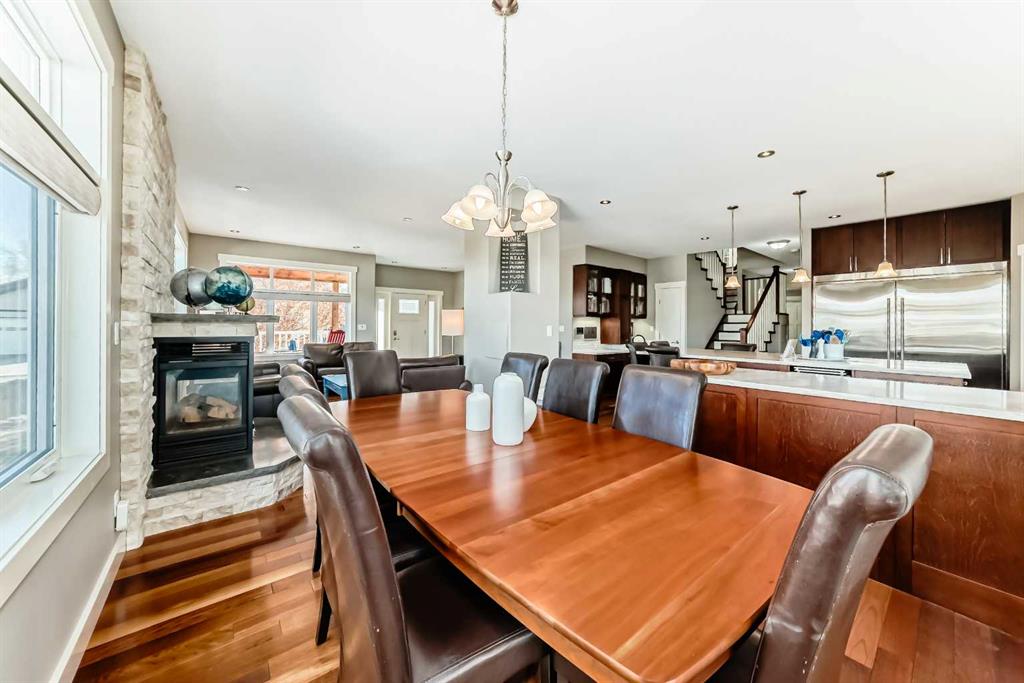 Picture for 35 Aspen Heights Way   https://www.cirrealty.ca/reb/cara/0/A2266660_12.jpg