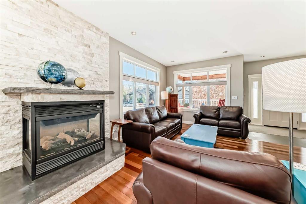 Picture for 35 Aspen Heights Way   https://www.cirrealty.ca/reb/cara/0/A2266660_15.jpg