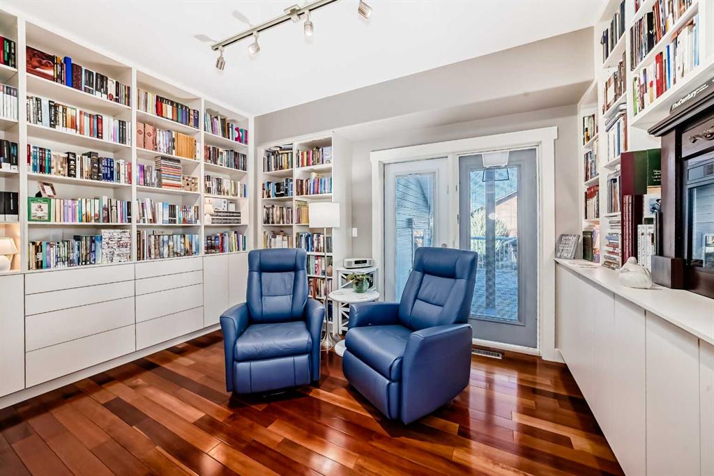 Picture for 35 Aspen Heights Way   https://www.cirrealty.ca/reb/cara/0/A2266660_18.jpg