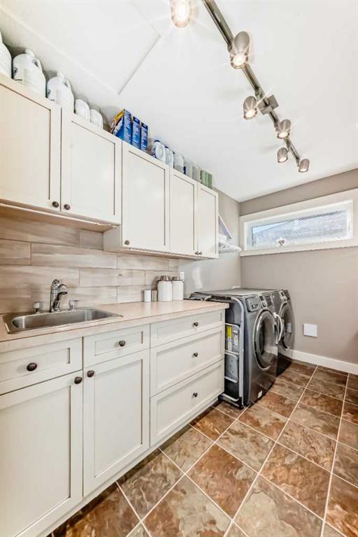 Picture for 35 Aspen Heights Way   https://www.cirrealty.ca/reb/cara/0/A2266660_33.jpg