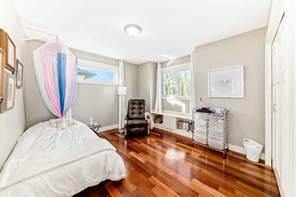Picture for 35 Aspen Heights Way   https://www.cirrealty.ca/reb/cara/0/A2266660_34.jpg
