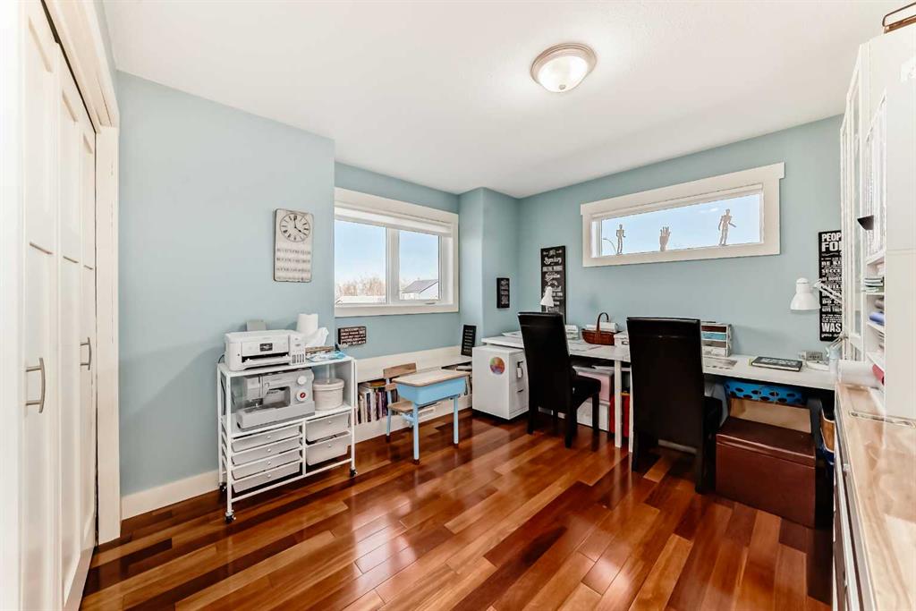 Picture for 35 Aspen Heights Way   https://www.cirrealty.ca/reb/cara/0/A2266660_36.jpg