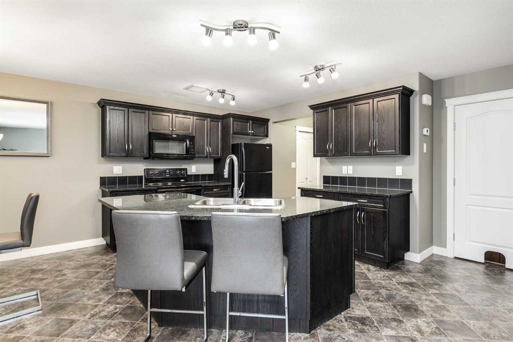 Picture for 71 Almond Crescent 