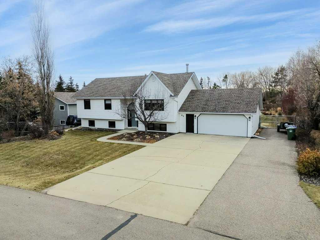 Picture for 45 Ravenscrag Crescent N