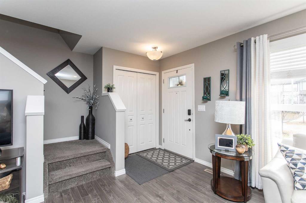 Picture for 42 Arlen Close 