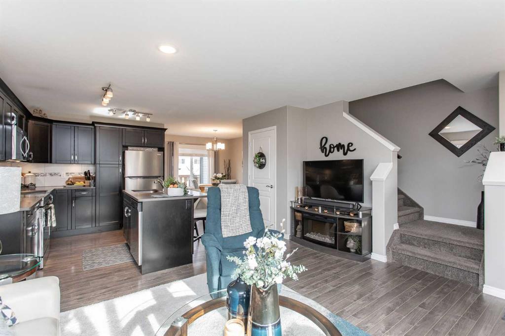 Picture for 42 Arlen Close 