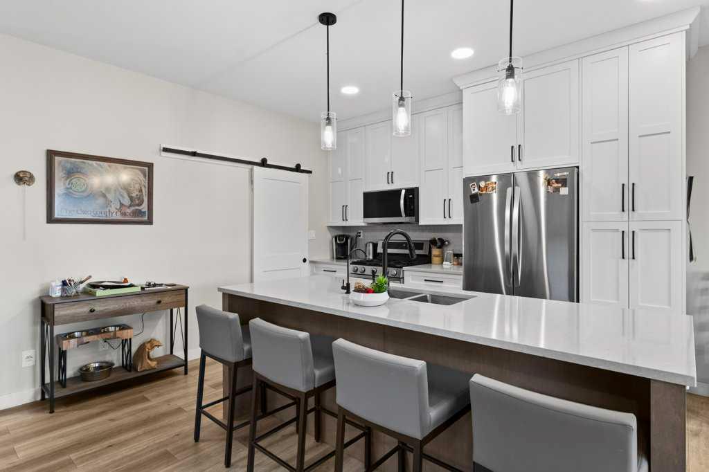 Picture for 85 Crestview Boulevard 