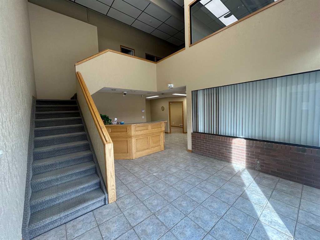 Picture for 7, 7880 48 Avenue 