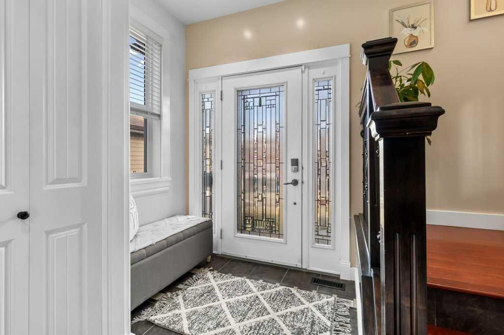 Picture for 20 Oakfield Close 