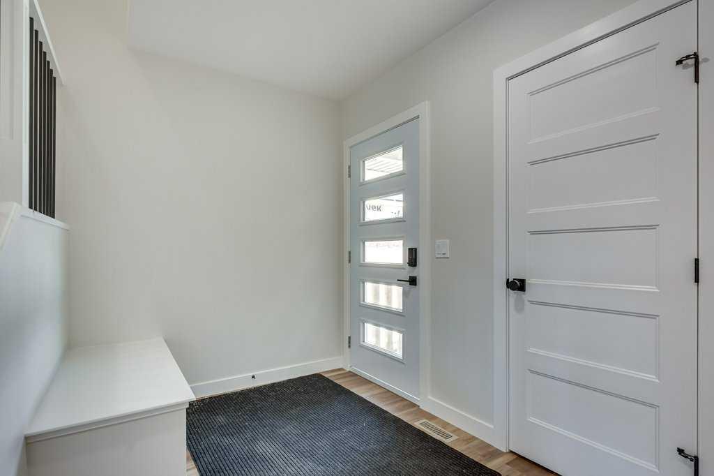 Picture for 117 Crestview Boulevard 