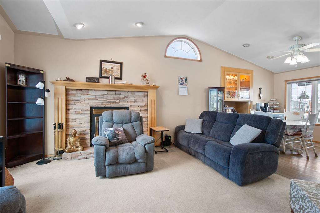 Picture for 107 MONICA Bay 