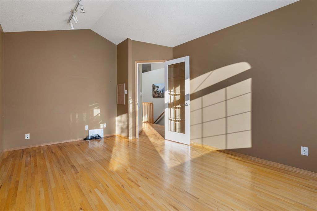 Picture for 616 Park Ridge Close 