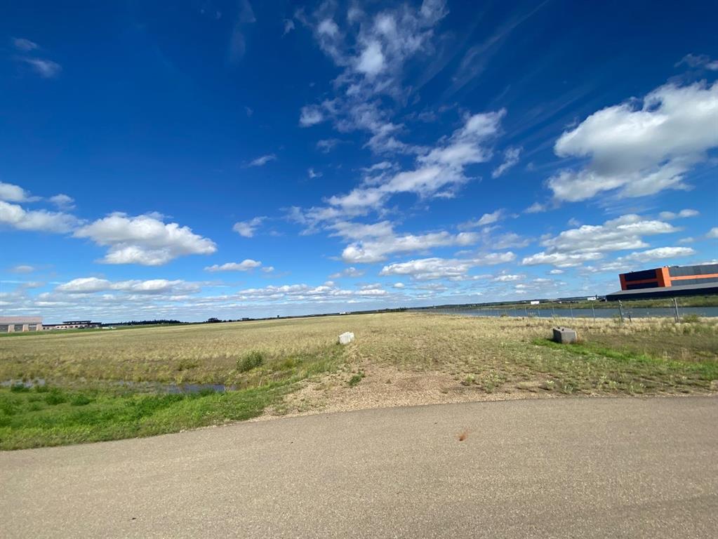 Picture for 1 431029 Range Road 261  