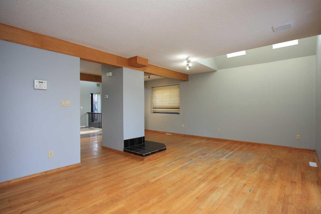 Picture for 3905 65 Street 