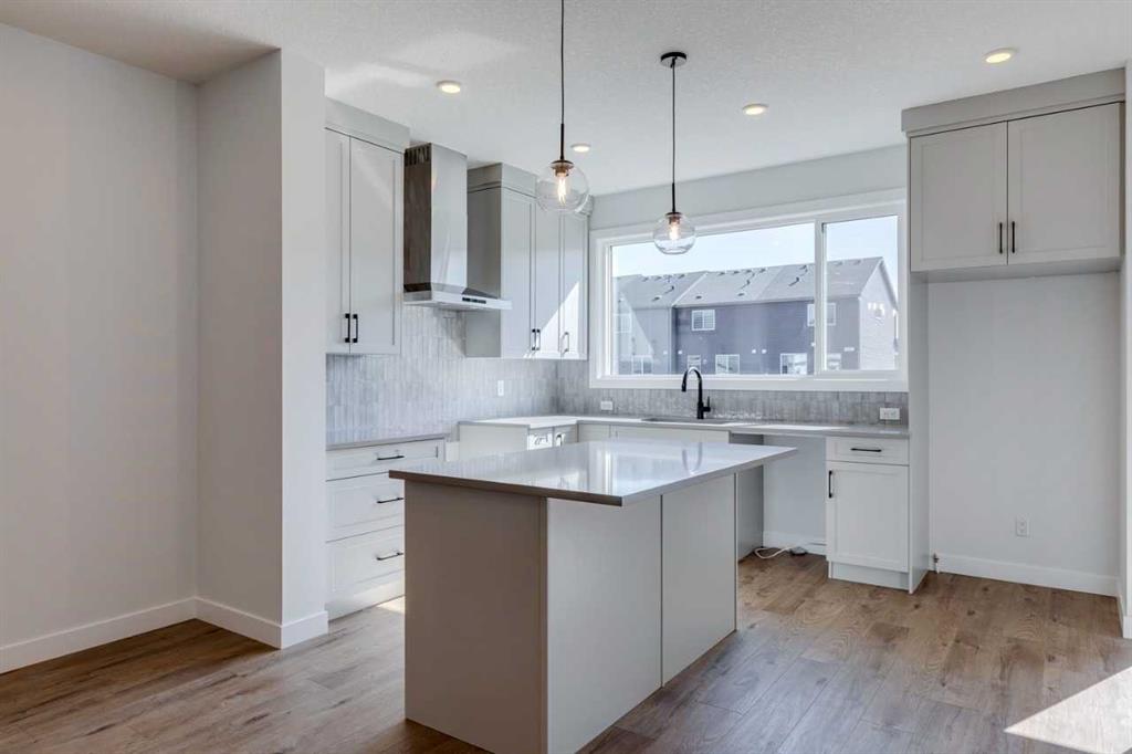 Picture for 65 Savanna Place NE