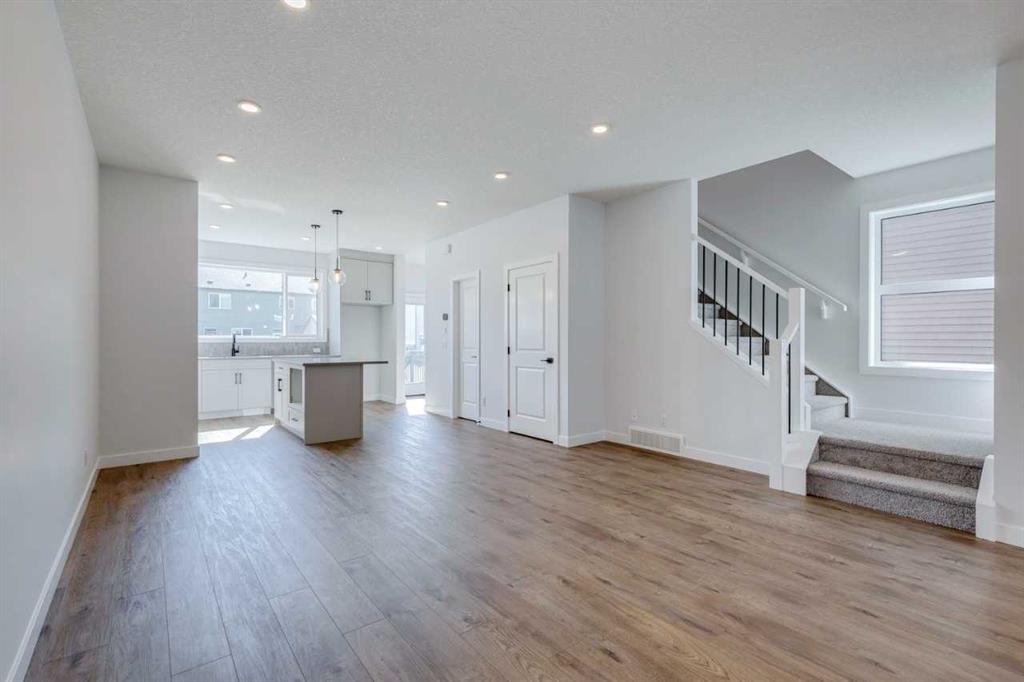 Picture for 65 Savanna Place NE