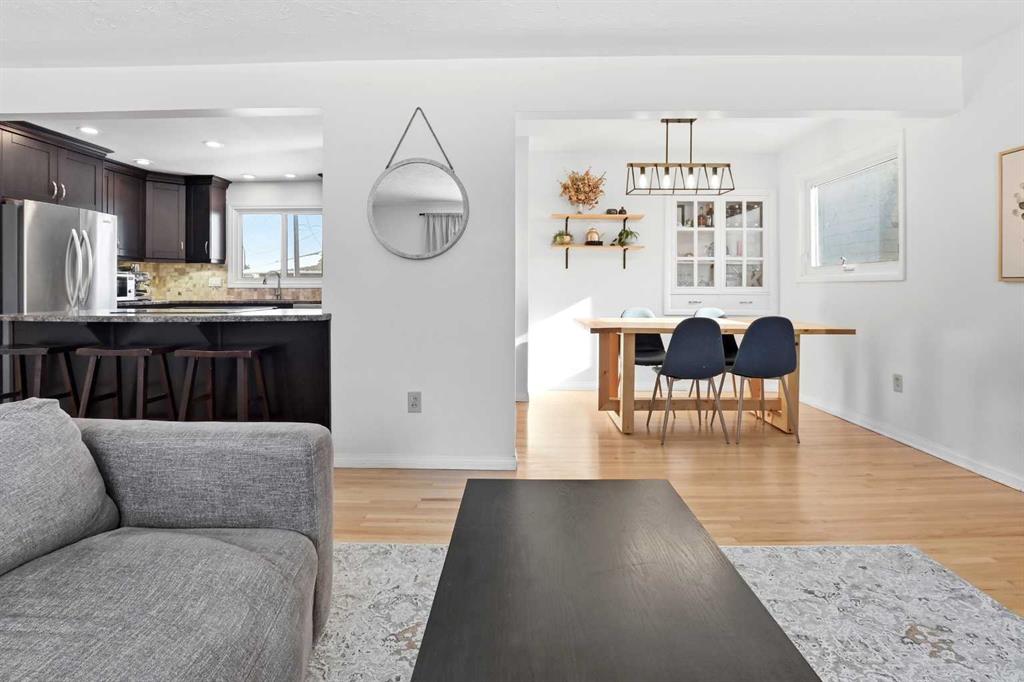 Picture for 4409 43 Avenue 