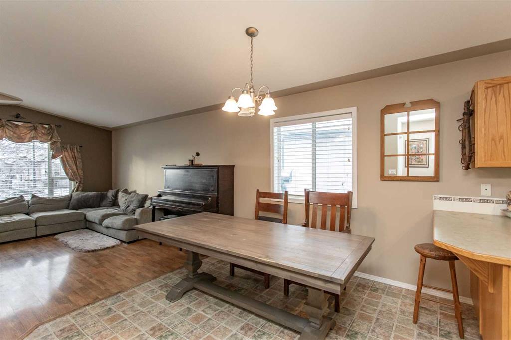 Picture for 236 Deschner Close 