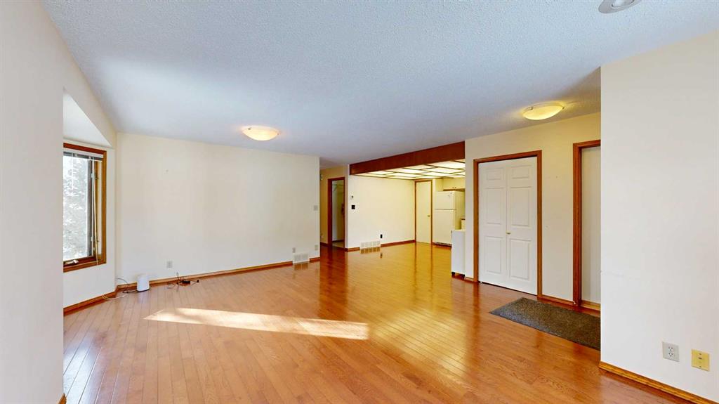 Picture for 3908 64 Street 