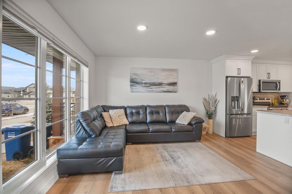 Picture for 178 Ava Crescent 