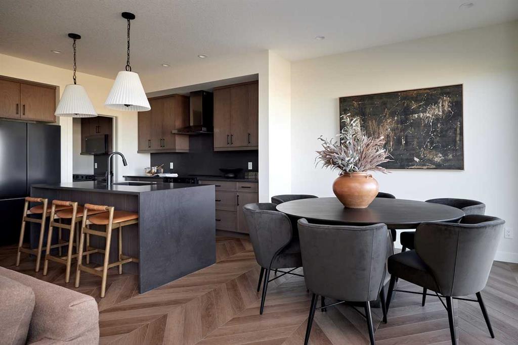 Picture for 14 Blue Heron Row SE