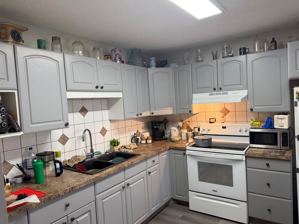 Picture for 6320 Hewson Avenue 